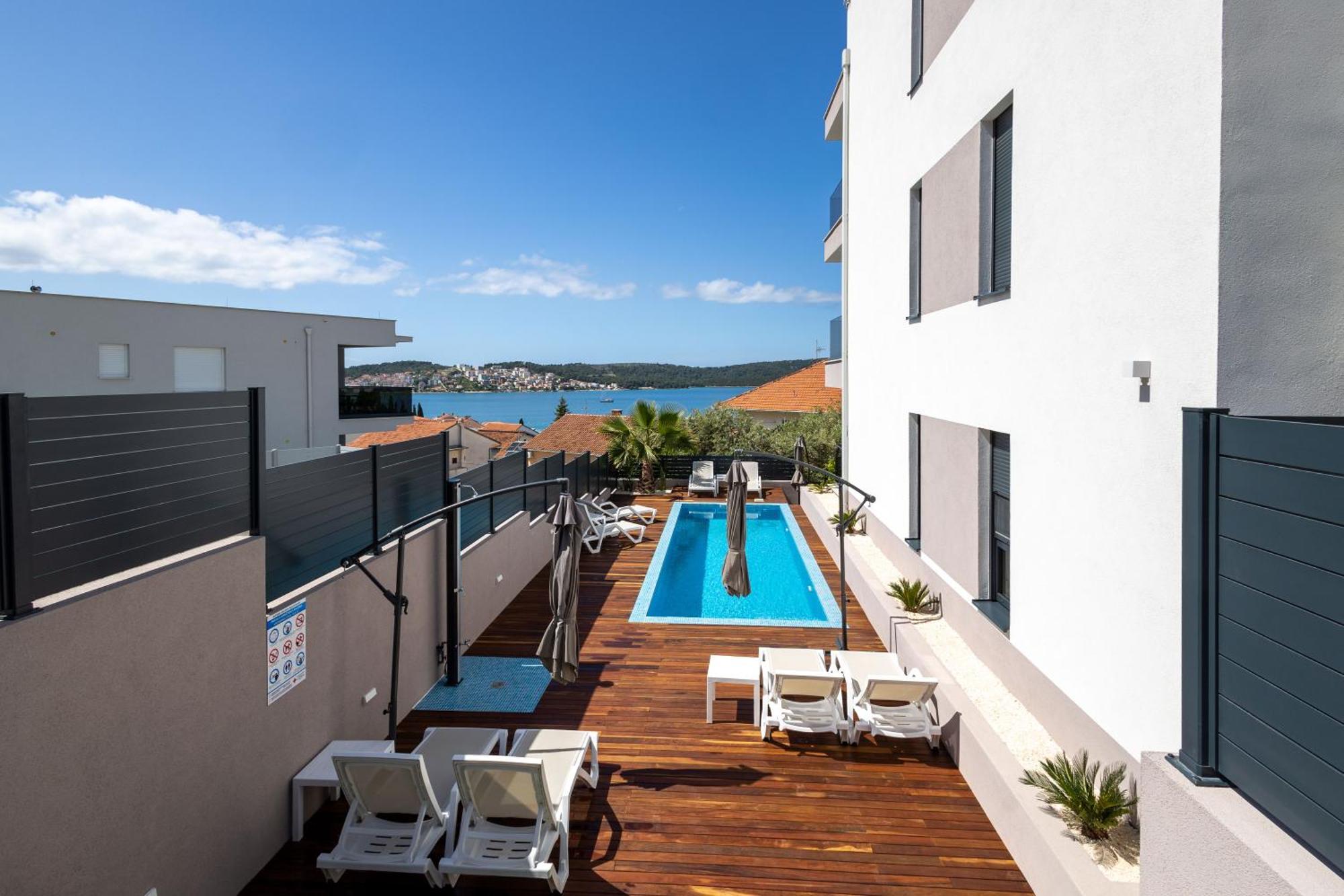 אוקרוג גורניי Adriatic Garden Apartments מראה חיצוני תמונה